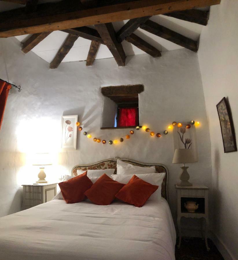 Chateau Porthos Tranquillite Des Pyrenees Lanne-en-Baretous Екстер'єр фото